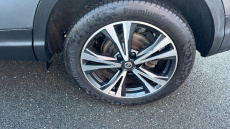 Nissan Qashqai 1.5 dCi N-Connecta 5dr Diesel Hatchback